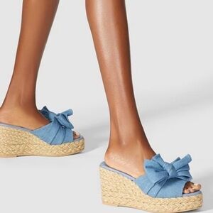 STUART WEITZMAN Love knot espadrille wedge